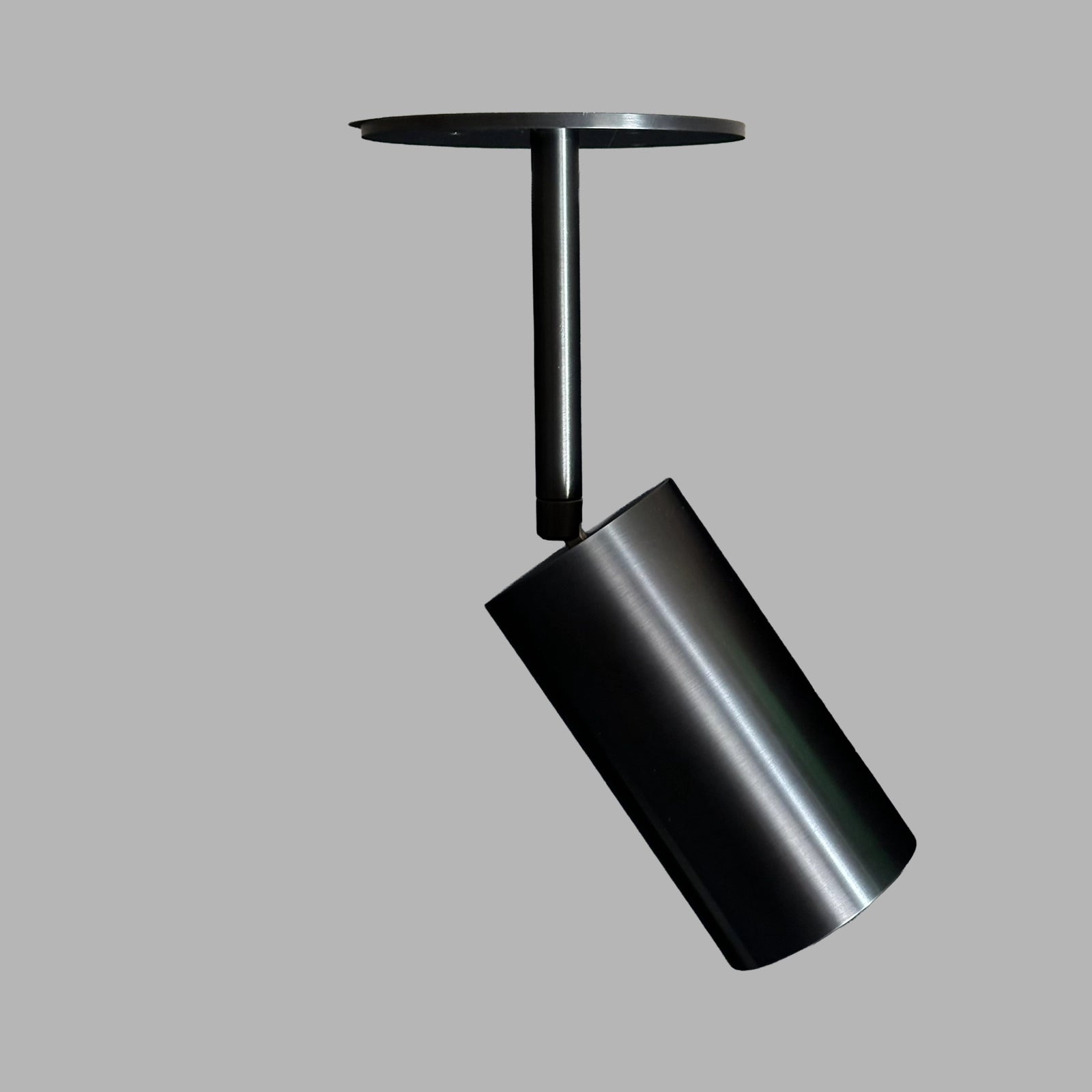Monopoint, 4in Stem, 4.25in Dia Cover, Patina Black